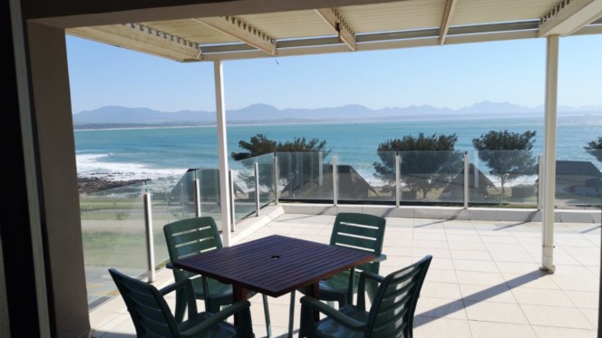 Accommodation self-catering in Mossel Bay at Nautica 101, large balcony with beautiful sea and mountain views