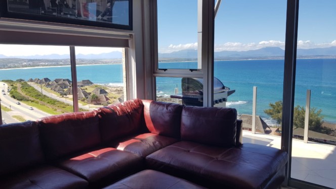 Mossel Bay self-catering accommodation apartment Nautica 701, stunning sea view from lounge area
